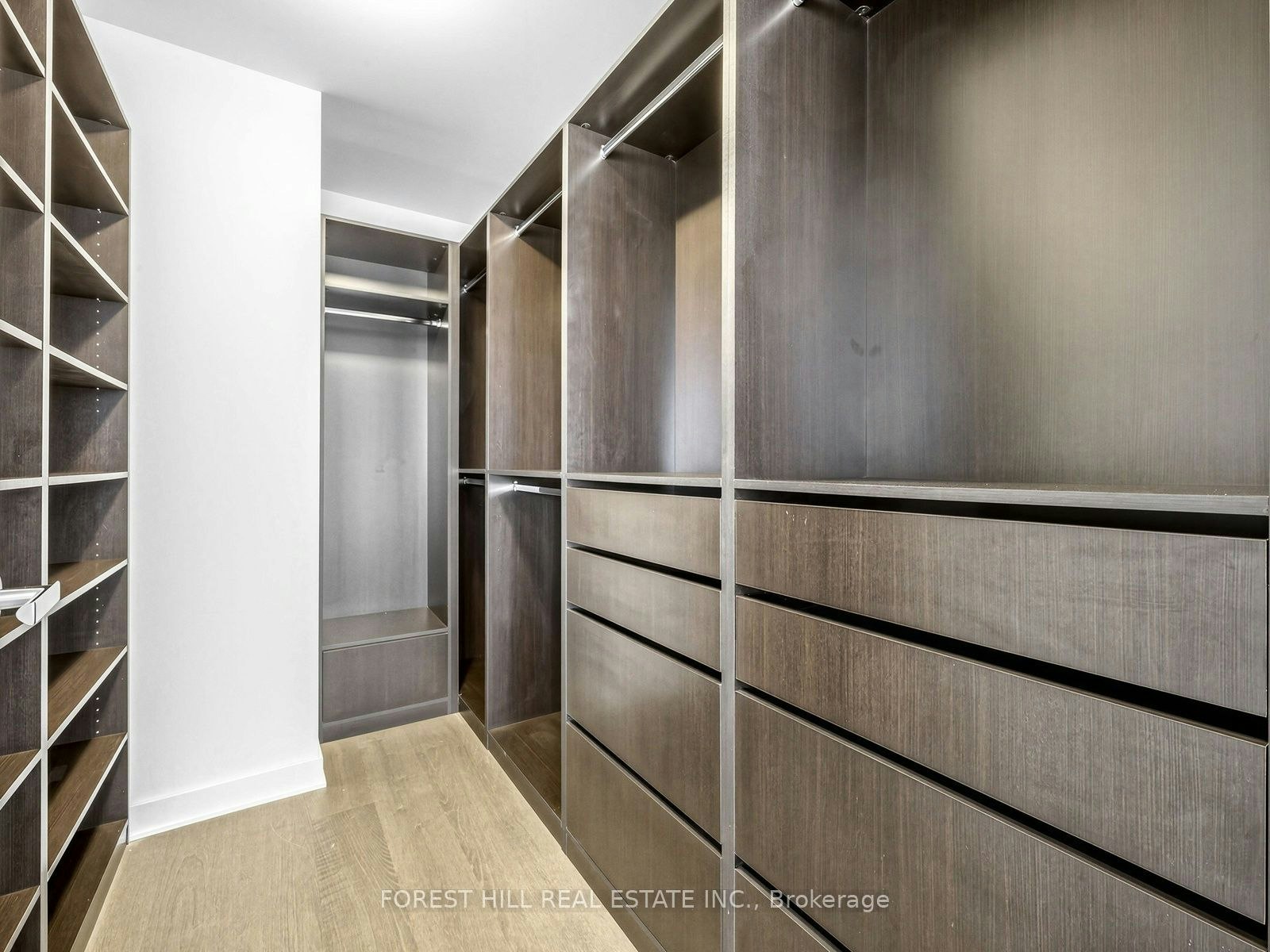6805-1 Bloor Street E, Toronto, ON, M4W 0A8 - 18