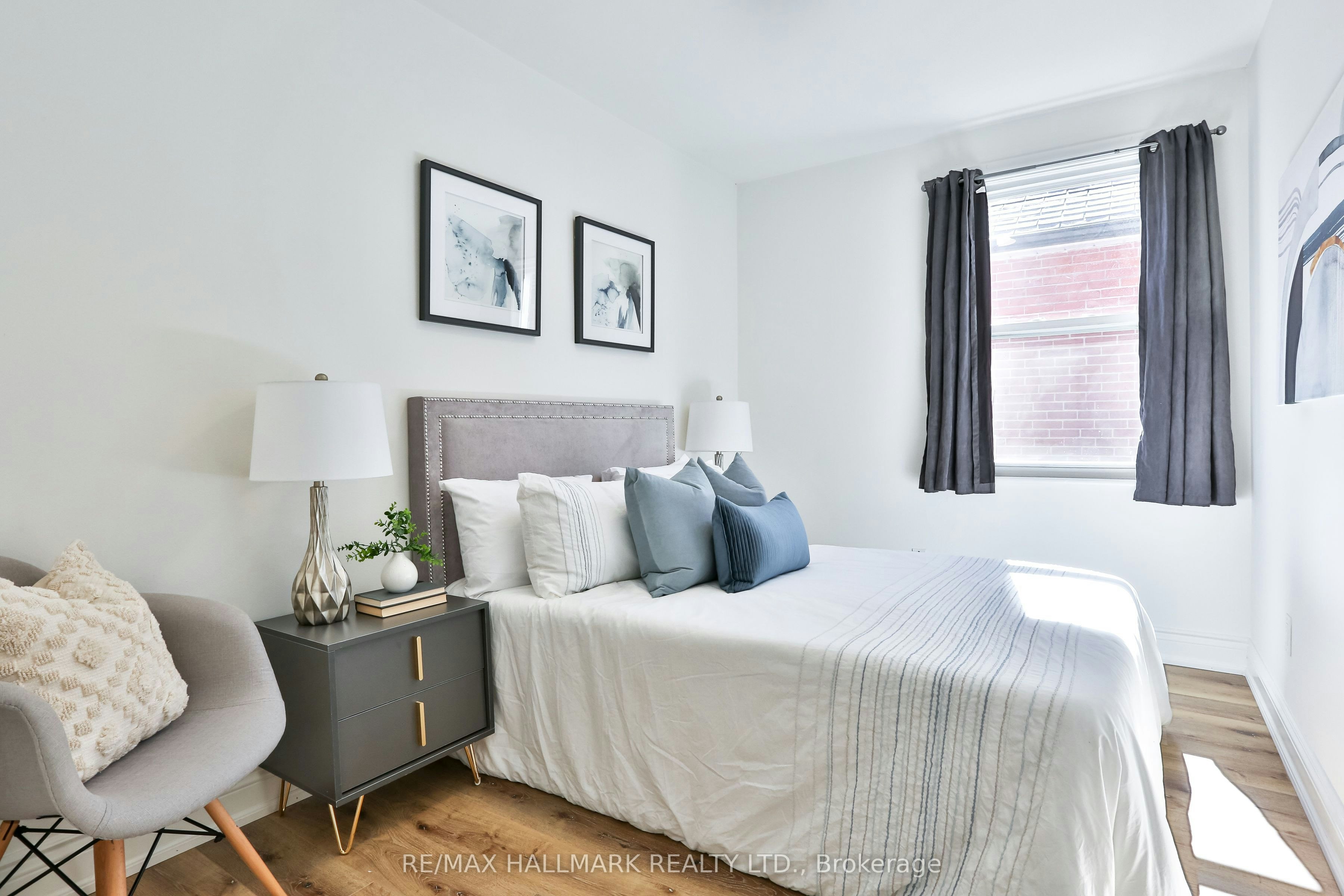 535 Westmount Avenue, Toronto, ON, M6E 3N6 - 3