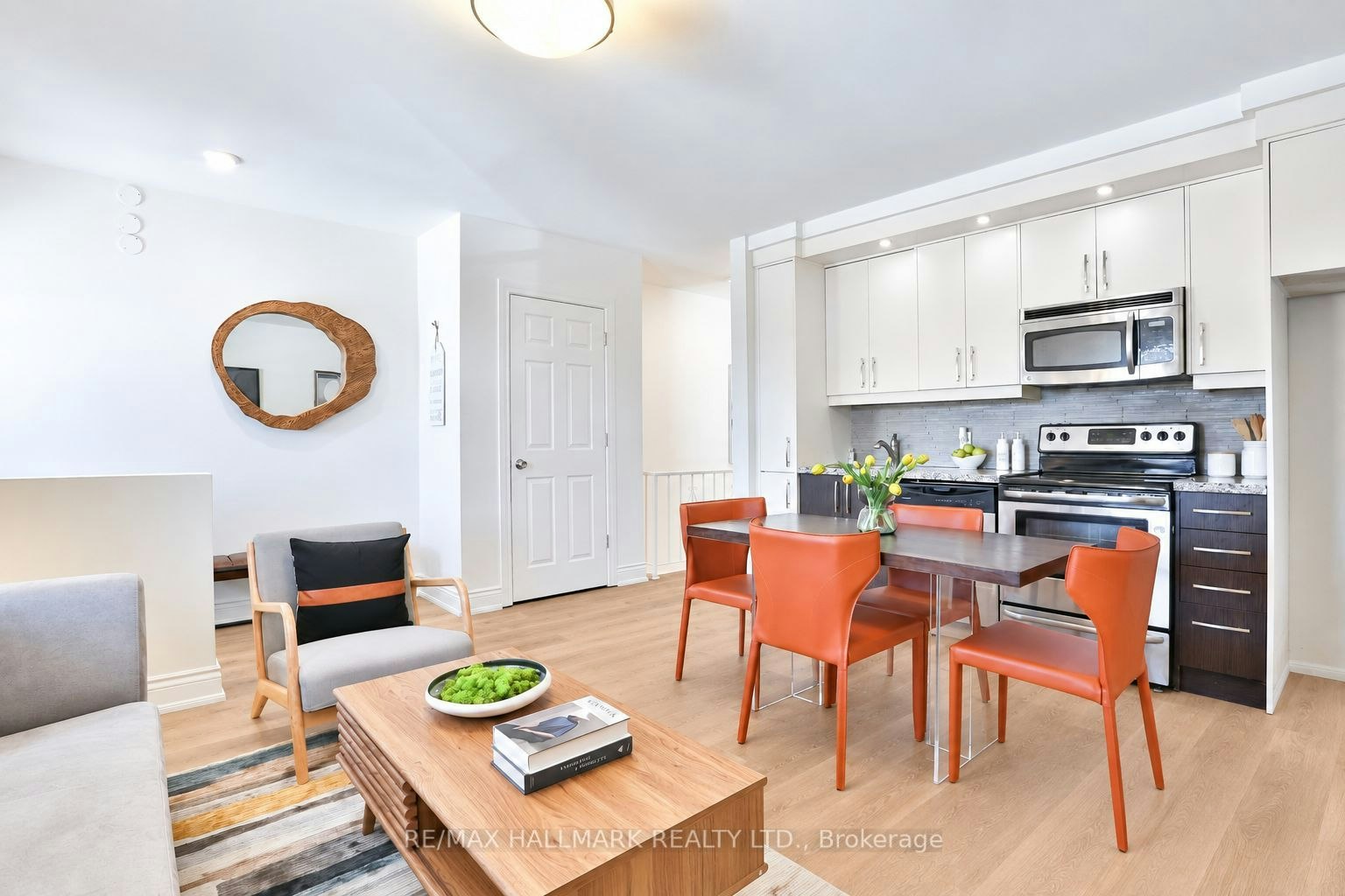 535 Westmount Avenue, Toronto, ON, M6E 3N6