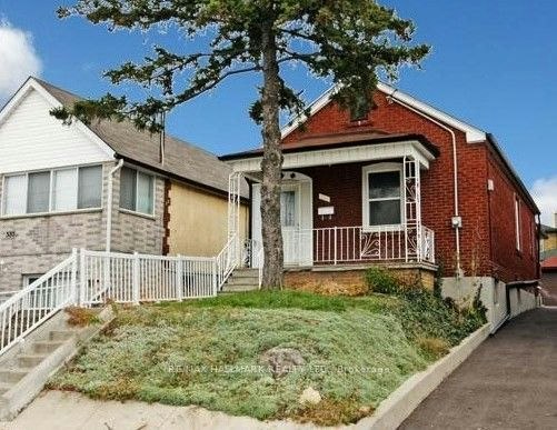 535 Westmount Avenue, Toronto, ON, M6E 3N6 - 8