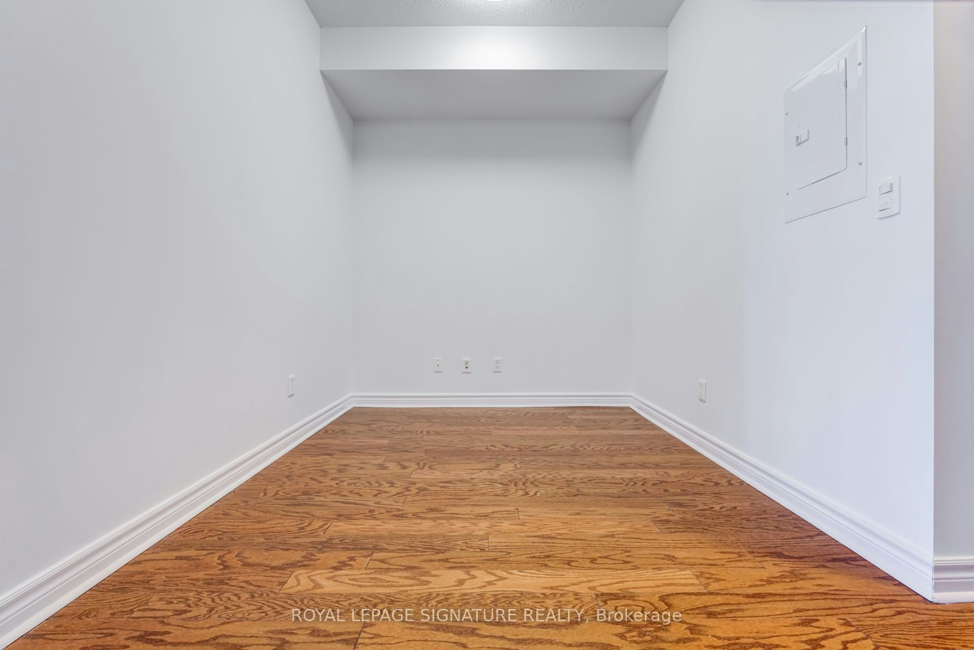 239-2885 Bayview Avenue, Toronto, ON, M2K 0A3 - 10