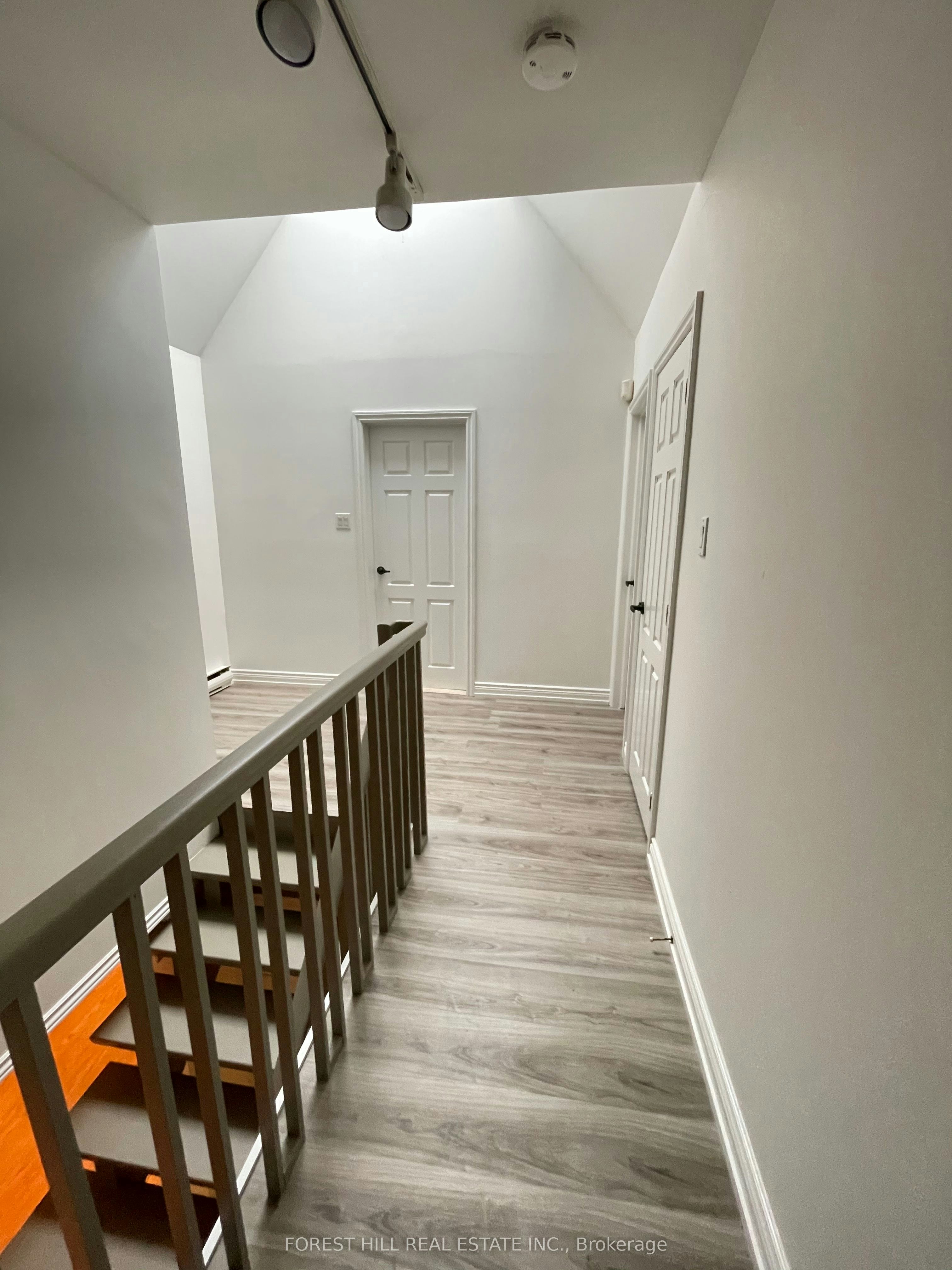 4 Donino Avenue, Toronto, ON, M4N 2W5 - 15