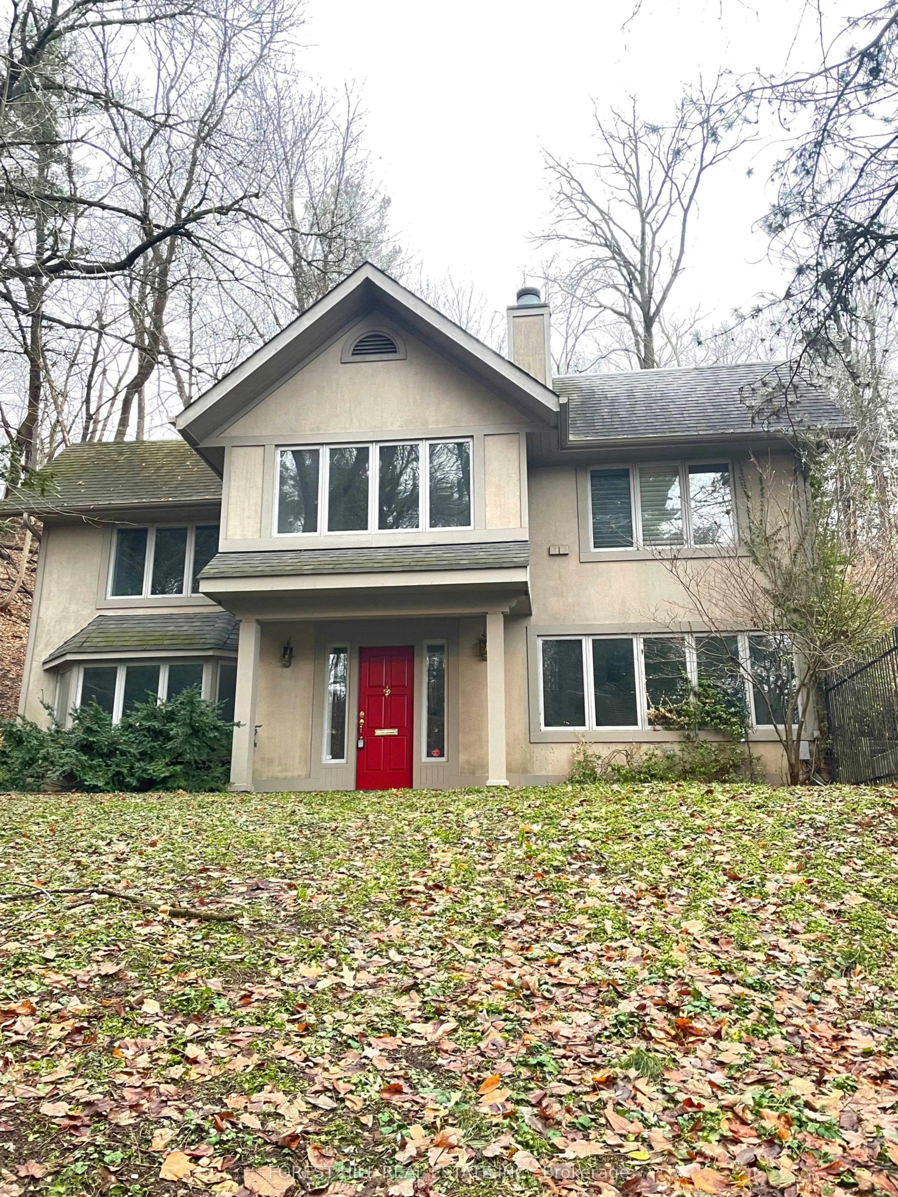 4 Donino Avenue, Toronto, ON, M4N 2W5