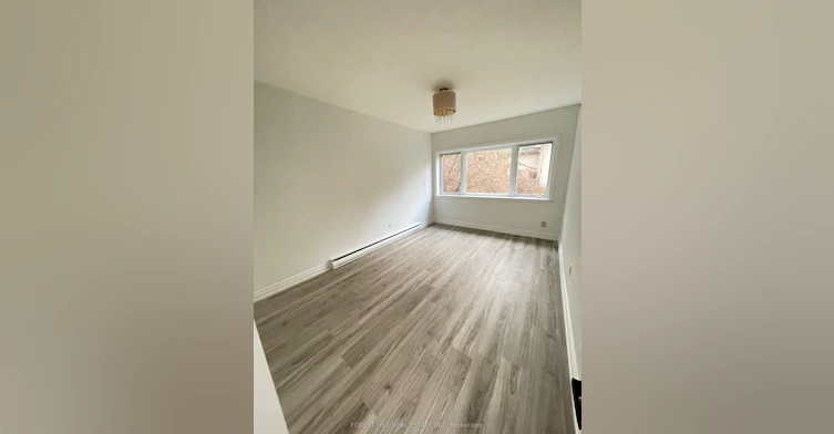 4 Donino Avenue, Toronto, ON, M4N 2W5 - 10