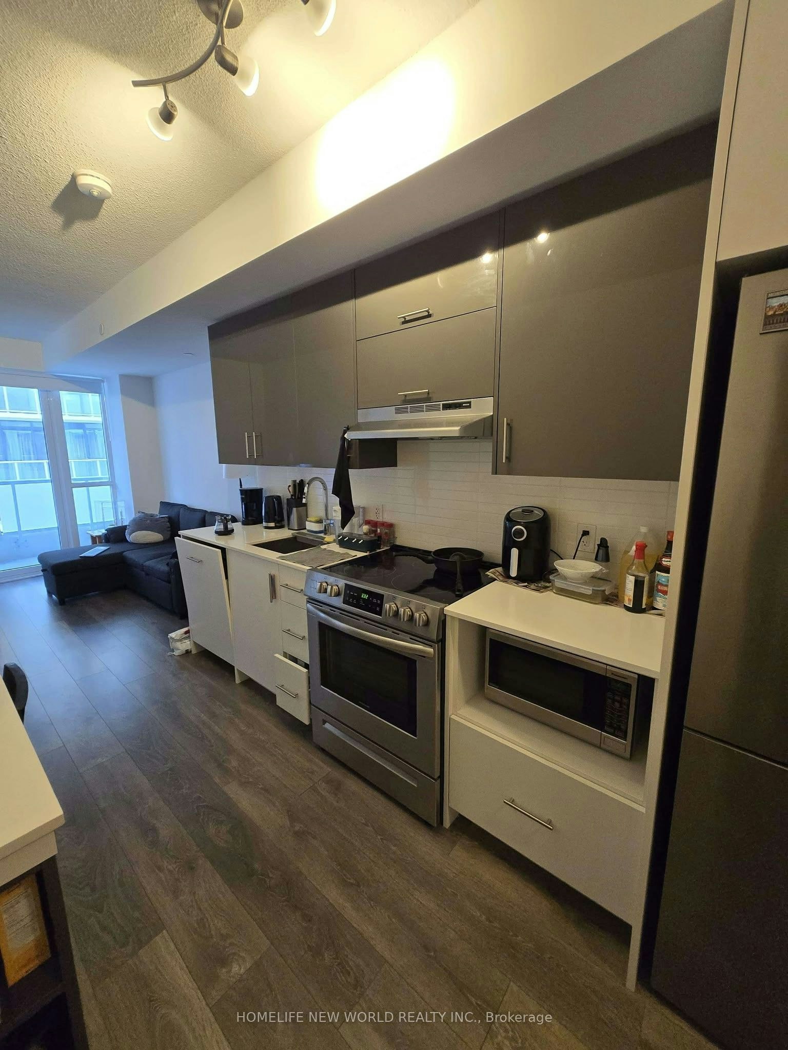 201-188 Fairview Mall Drive, Toronto, ON, M2J 4T1 - 6