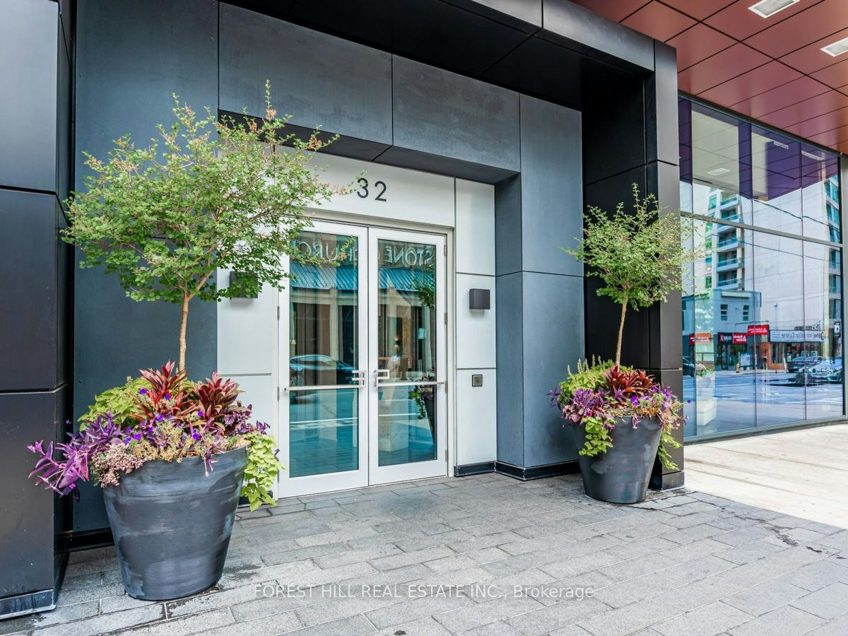 2505-32 Davenport Road, Toronto, ON, M5R 0B5 - 2