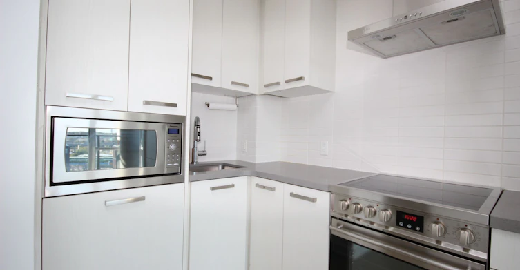 N1008-455 Front Street E, Toronto, ON, M5A 0G2 - 11