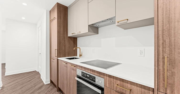3808-634 Church Street W, Toronto, ON, M4Y 0G9 - 2