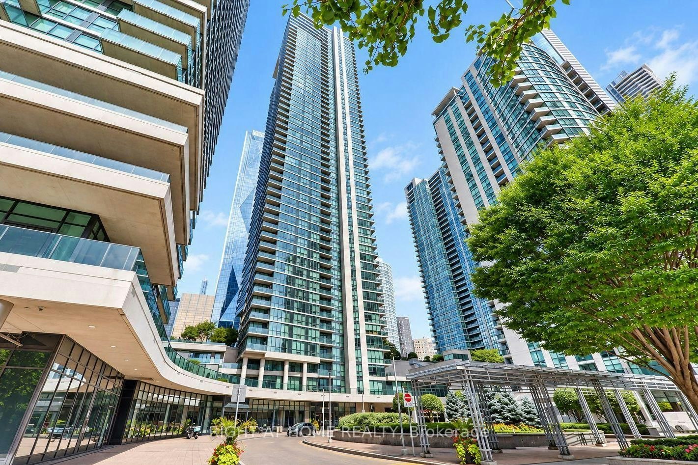 3407-16 Harbour Street, Toronto, ON, M5J 2Z7