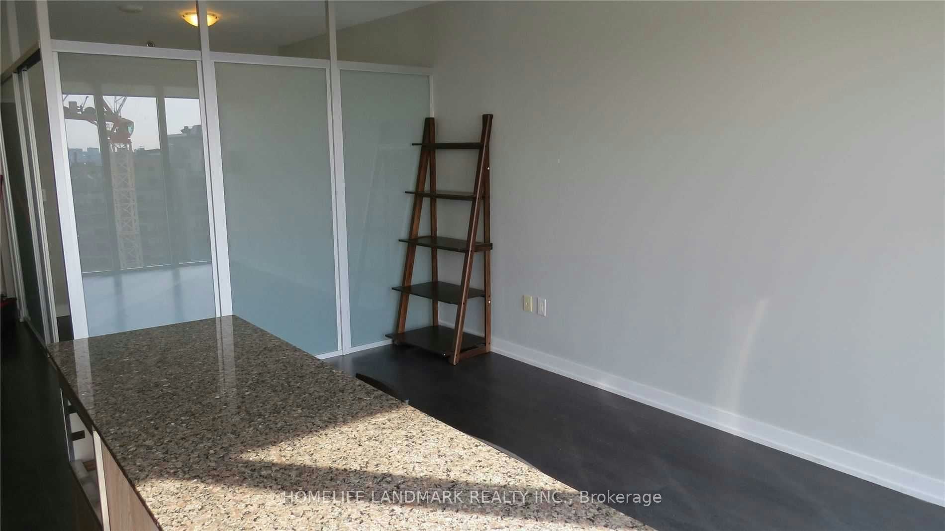 1602-426 University Avenue, Toronto, ON, M5G 1S9 - 7