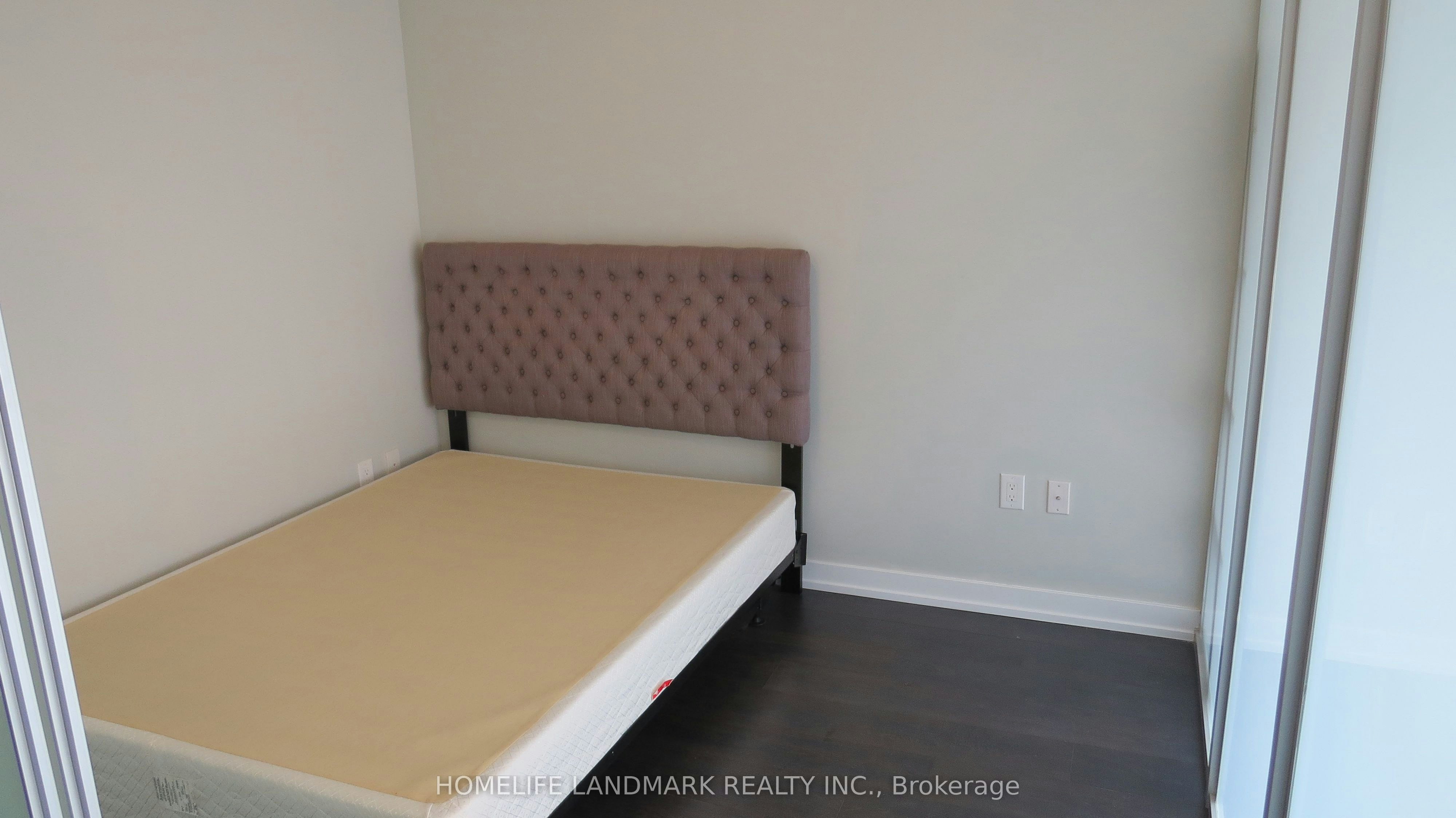 1602-426 University Avenue, Toronto, ON, M5G 1S9 - 9