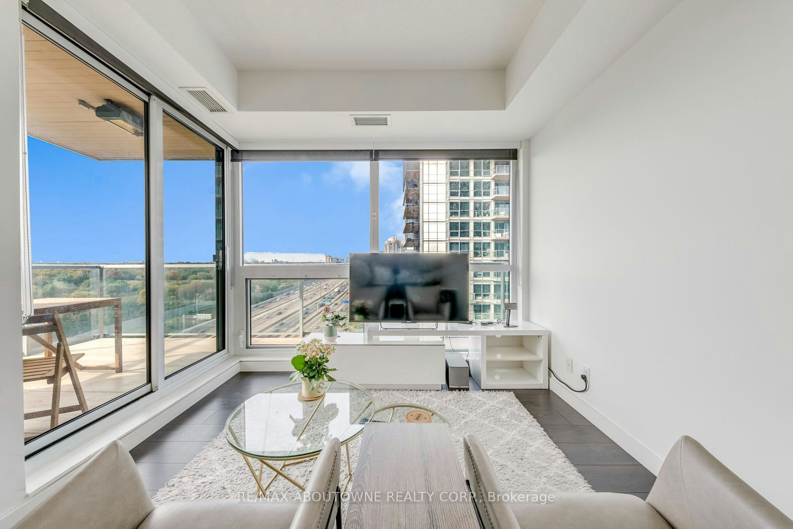 1706-27 Mcmahon Drive, Toronto, ON, M2K 0J2 - 19