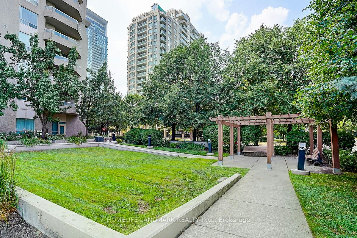PH109-35 Empress Avenue, Toronto, ON, M2N 6T3 - 24
