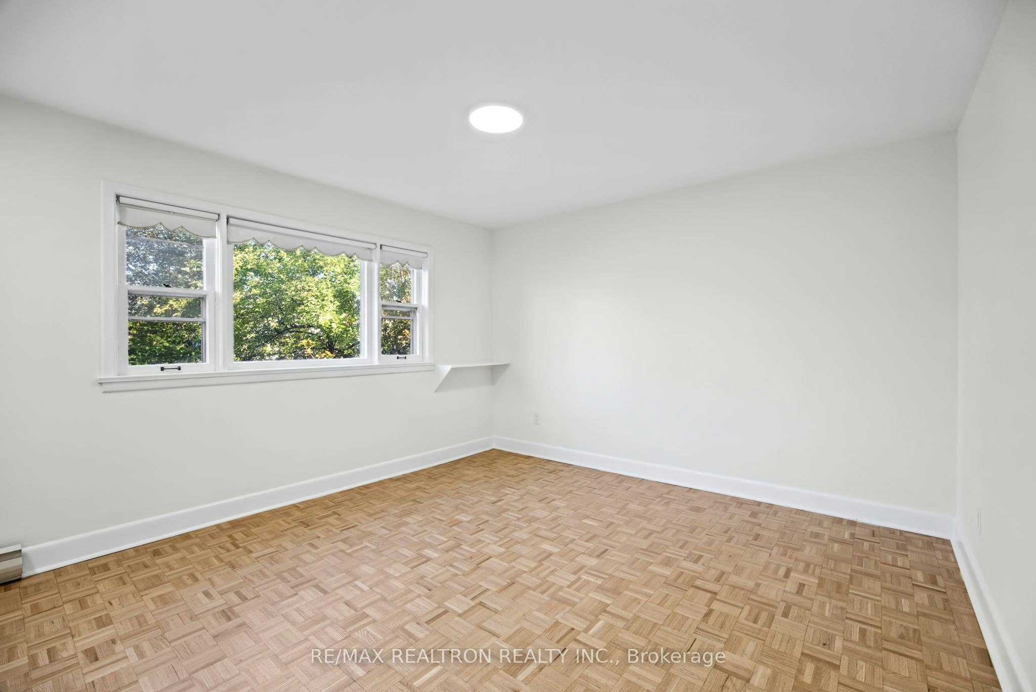 26 Shelborne Avenue, Toronto, ON, M5N 1Y7 - 10