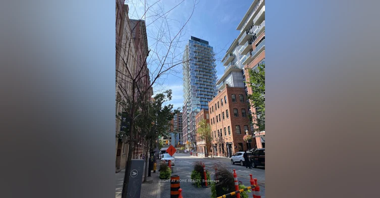 1702-2A Church Street, Toronto, ON, M5E 0E1