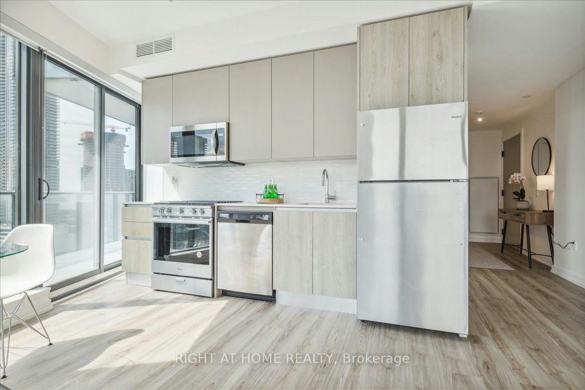1702-2A Church Street, Toronto, ON, M5E 0E1 - 10