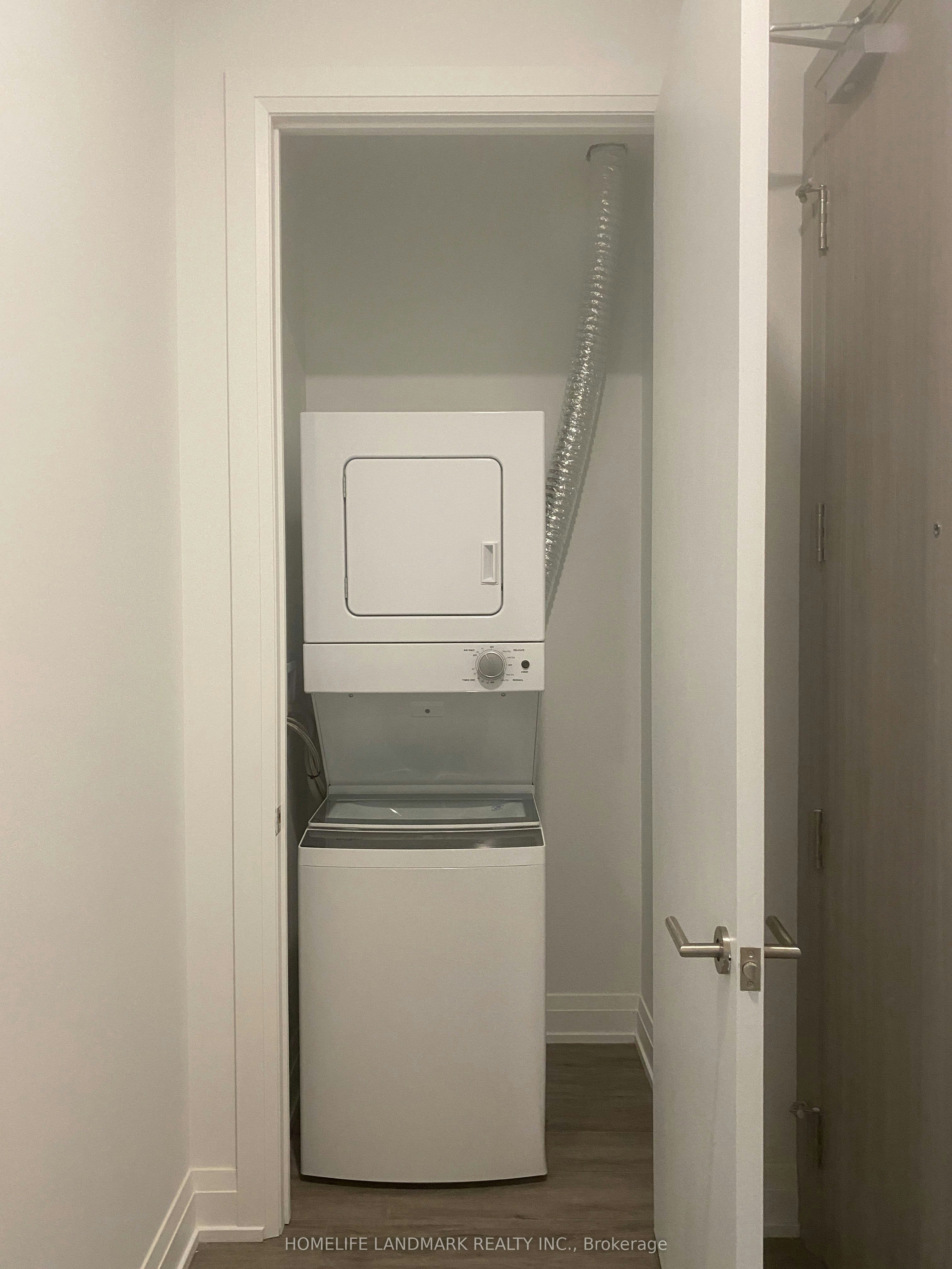 Ph603-75 Canterbury Place, Toronto, ON, M2N 0L2 - 14