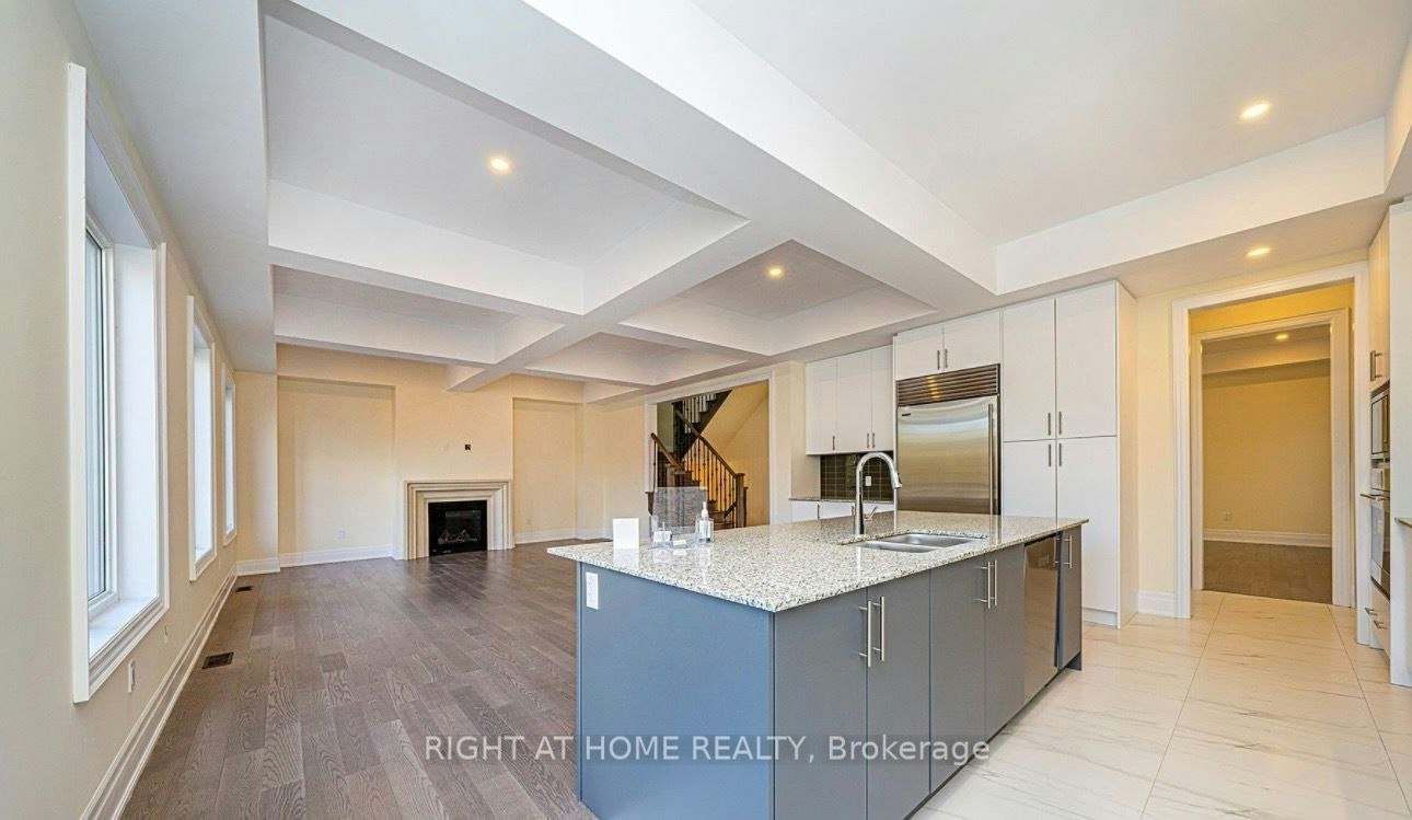 15 Becky Cheung Court, Toronto, ON, M2M 2E7 - 6