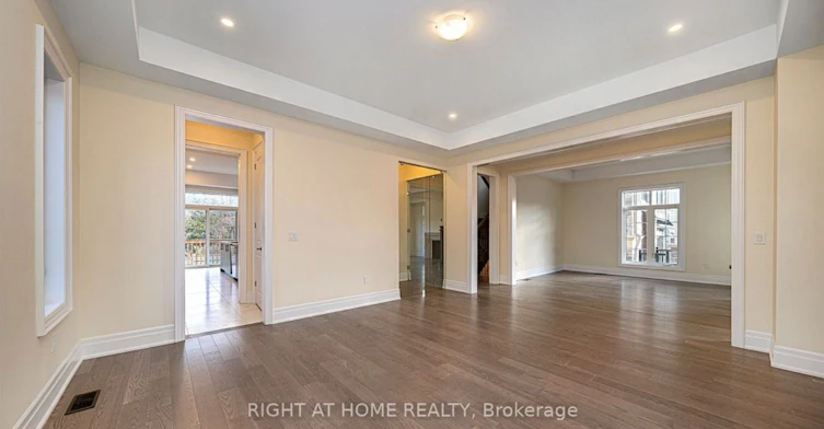 15 Becky Cheung Court, Toronto, ON, M2M 2E7 - 3