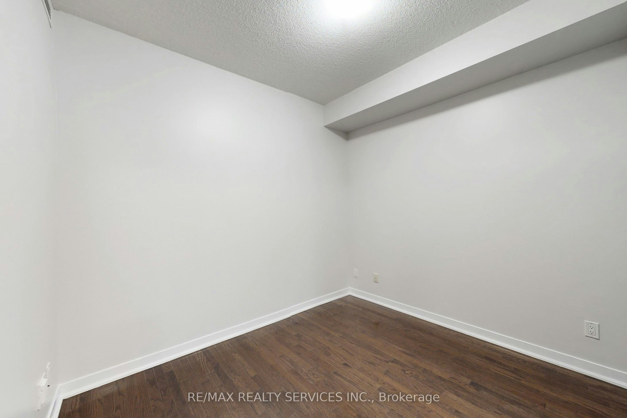 1009-770 Bay Street, Toronto, ON, M5G 0A6 - 19