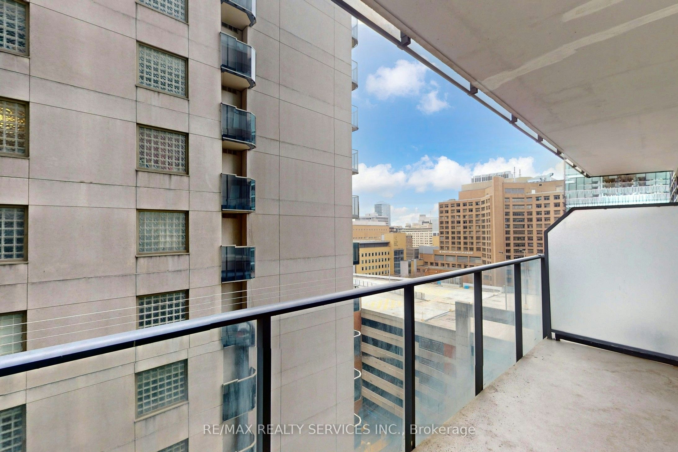 1009-770 Bay Street, Toronto, ON, M5G 0A6 - 28