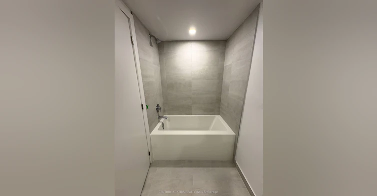 632-28 Eastern Avenue, Toronto, ON, M5A 0Y2 - 5
