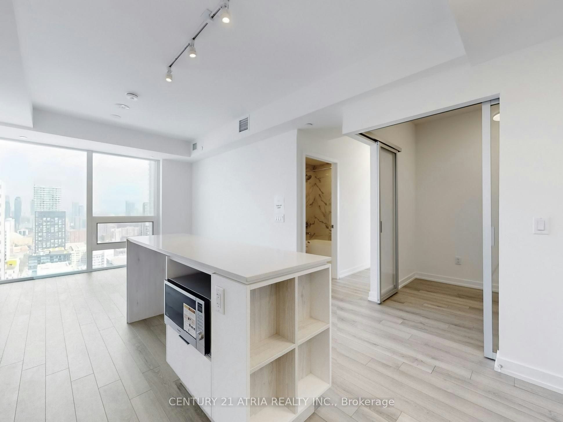 4904-89 Church Street, Toronto, ON, M5C 0B7 - 10