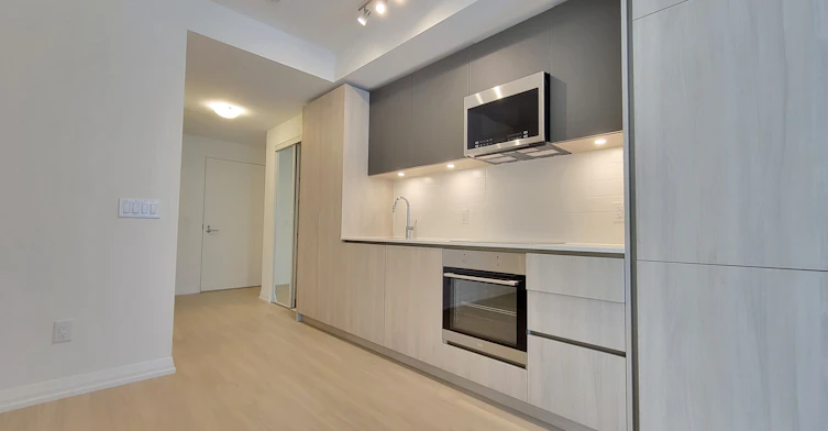 2822-28 Widmer Street, Toronto, ON, M5V 0T2 - 3