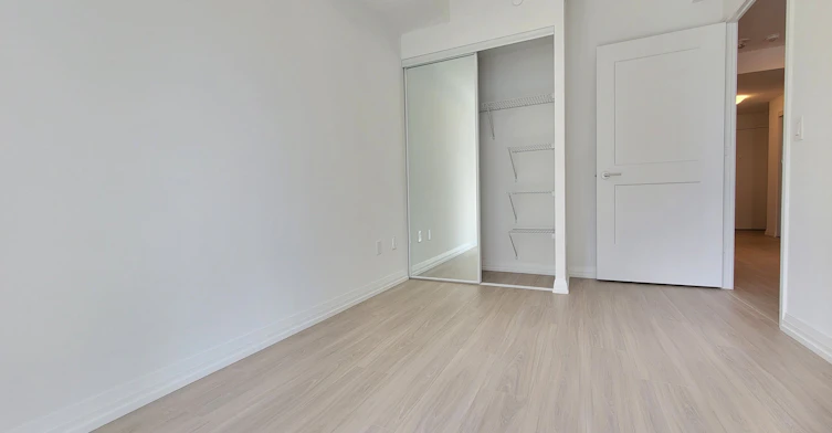 2822-28 Widmer Street, Toronto, ON, M5V 0T2 - 11
