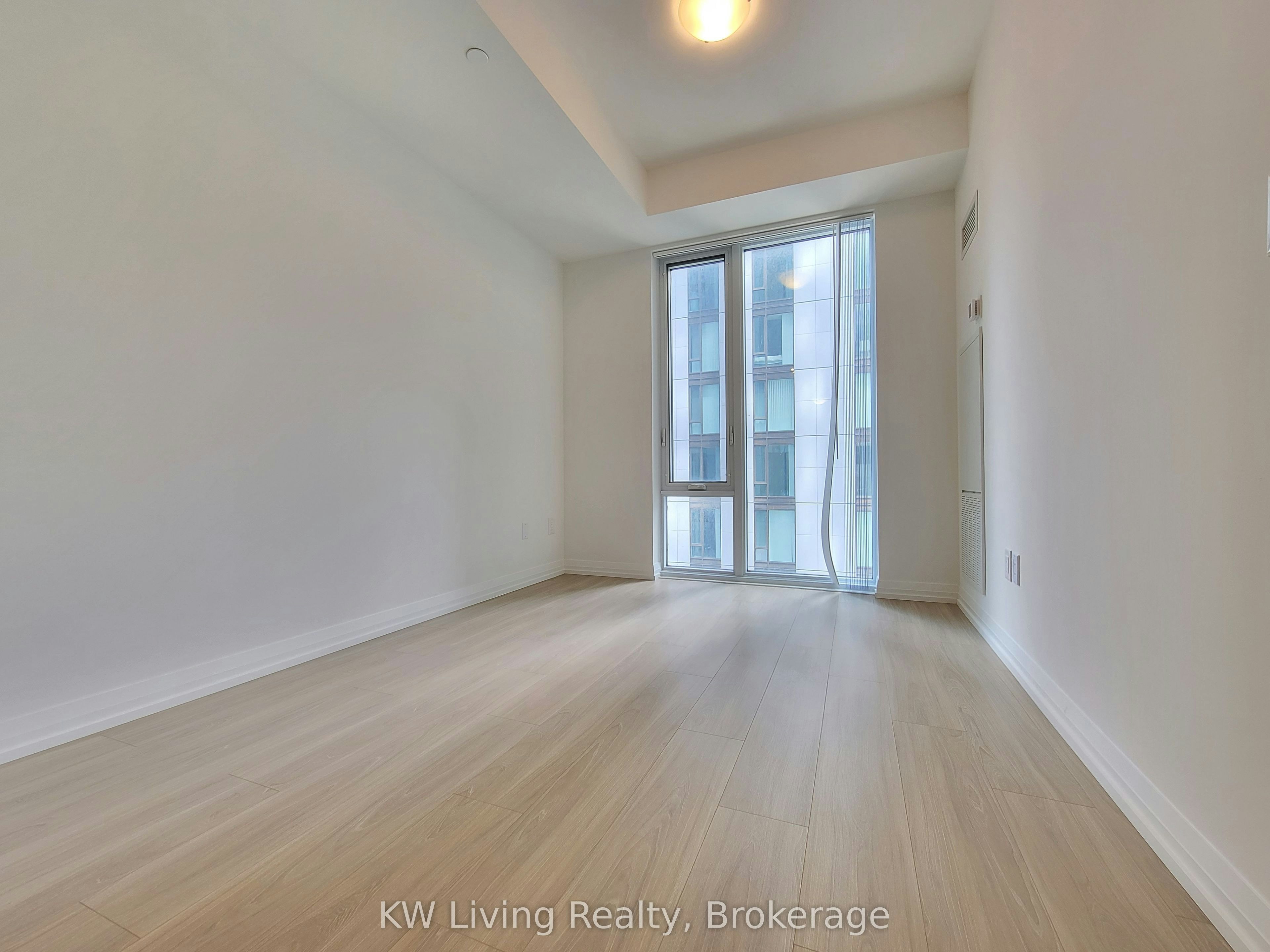 2822-28 Widmer Street, Toronto, ON, M5V 0T2 - 8