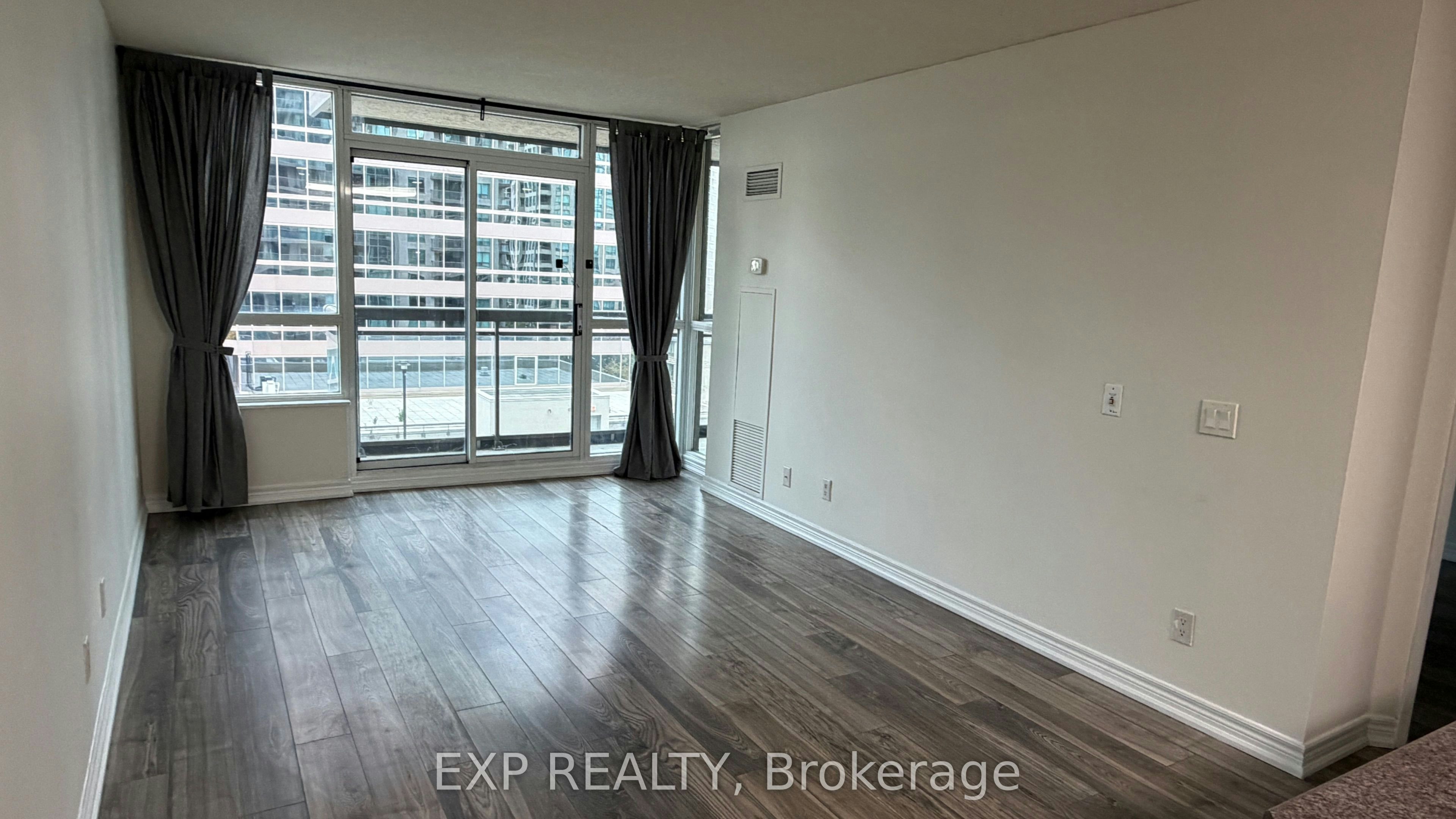 716-18 Parkview Avenue, Toronto, ON, M2N 7H7 - 6