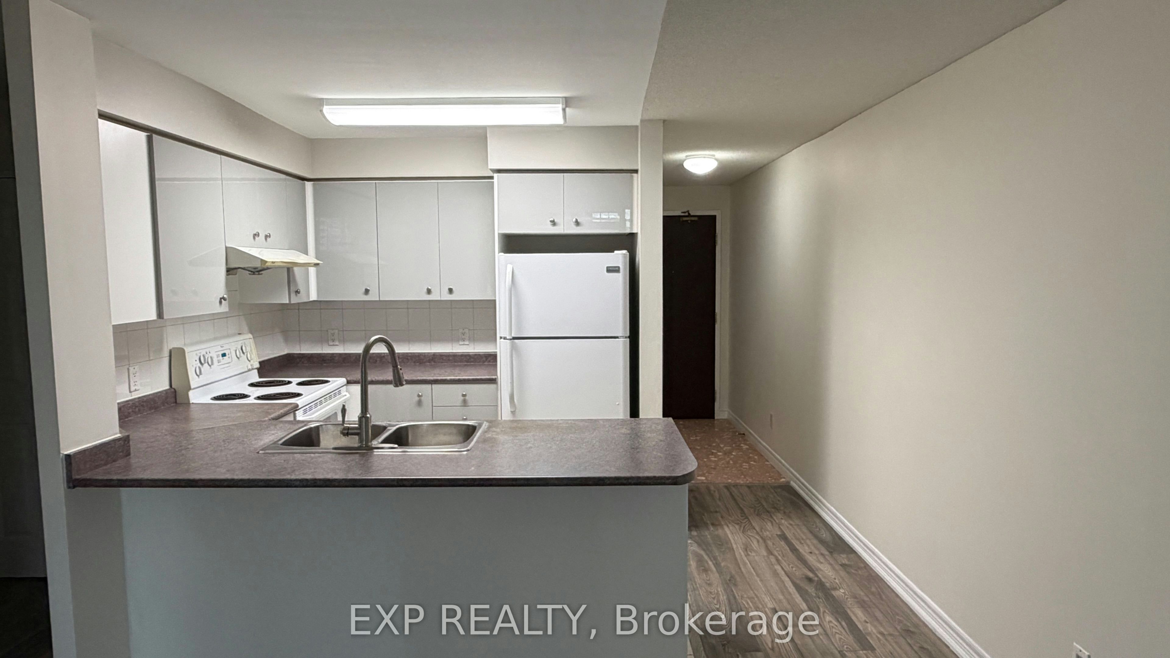 716-18 Parkview Avenue, Toronto, ON, M2N 7H7 - 7
