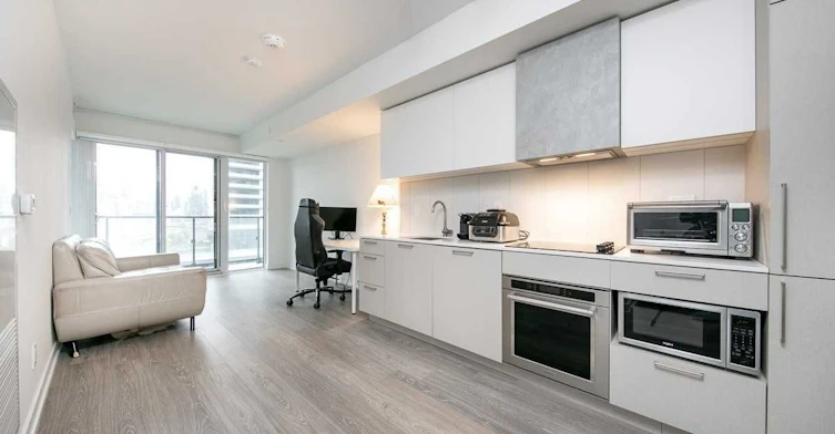 820-19 Western Battery Road, Toronto, ON, M6K 0E3 - 9
