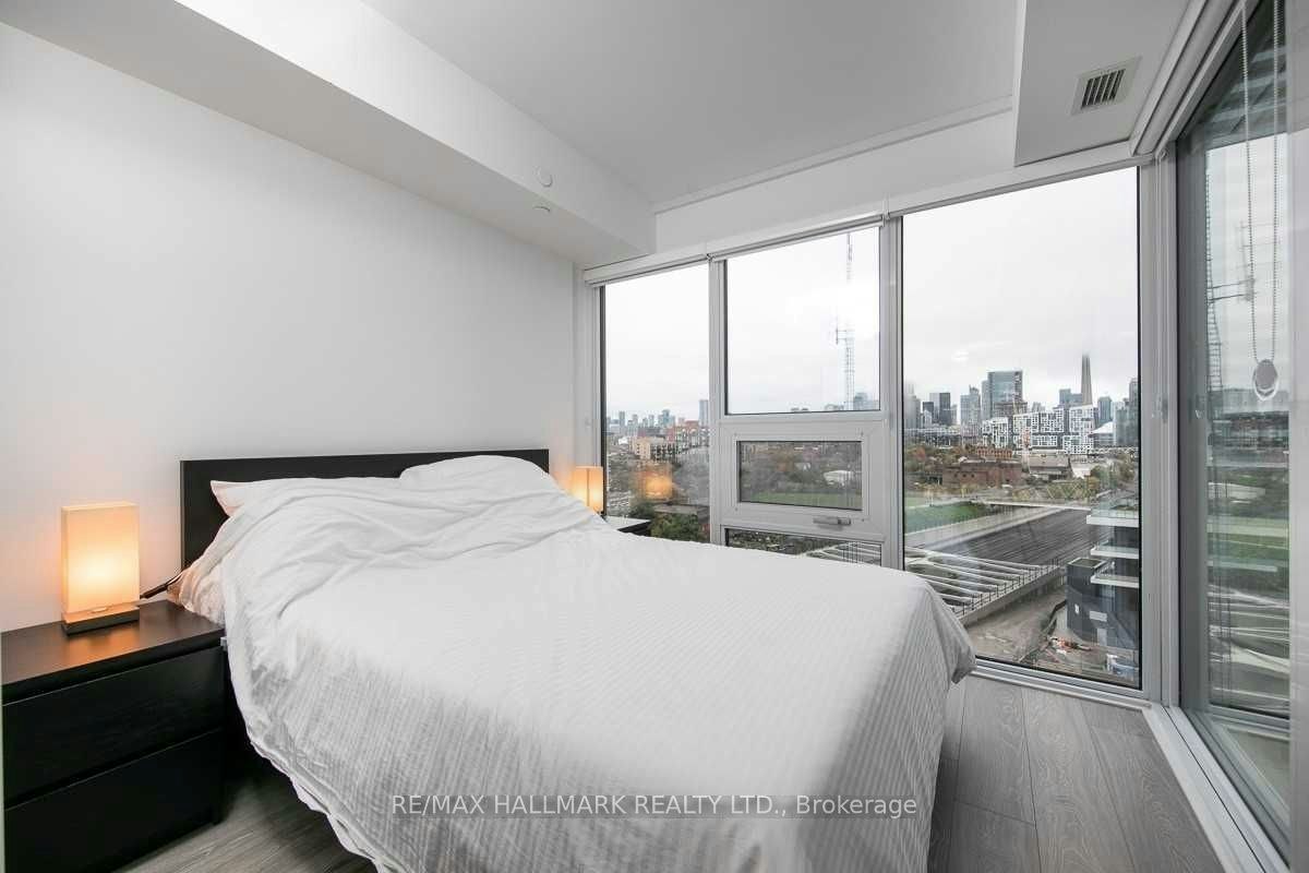 820-19 Western Battery Road, Toronto, ON, M6K 0E3 - 15