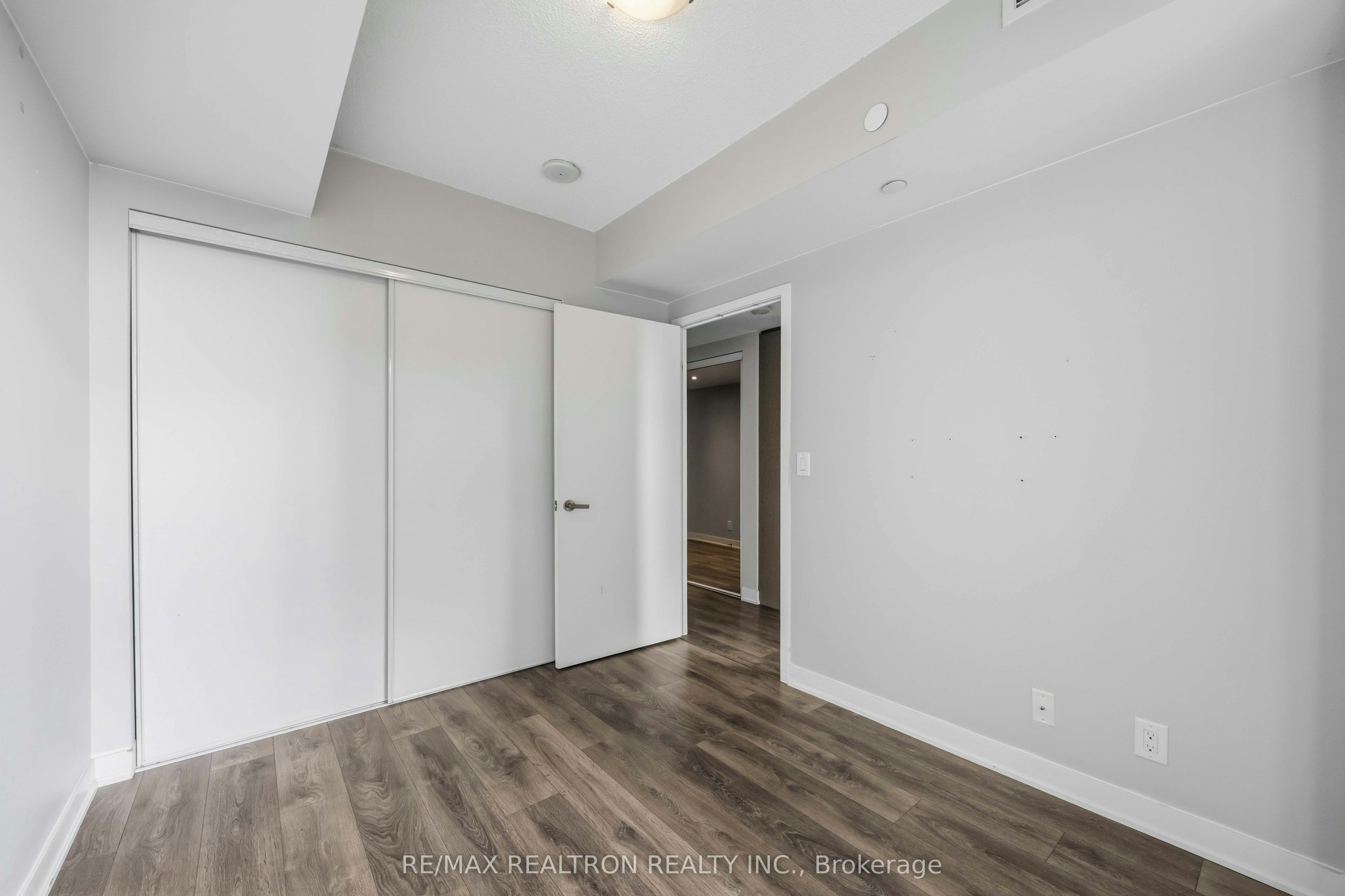 1410-88 Harbour Street, Toronto, ON, M5J 1B7 - 15