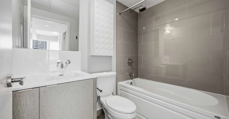 1410-88 Harbour Street, Toronto, ON, M5J 1B7 - 13