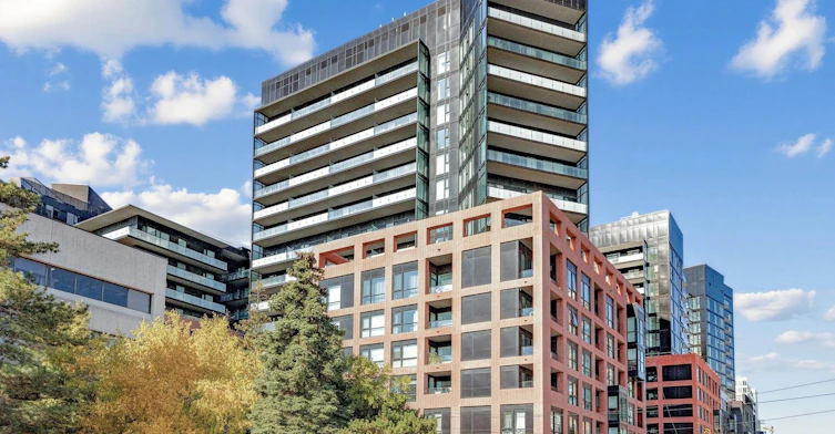 407-8 Tippett Road, Toronto, ON, M3H 0E7 - 2