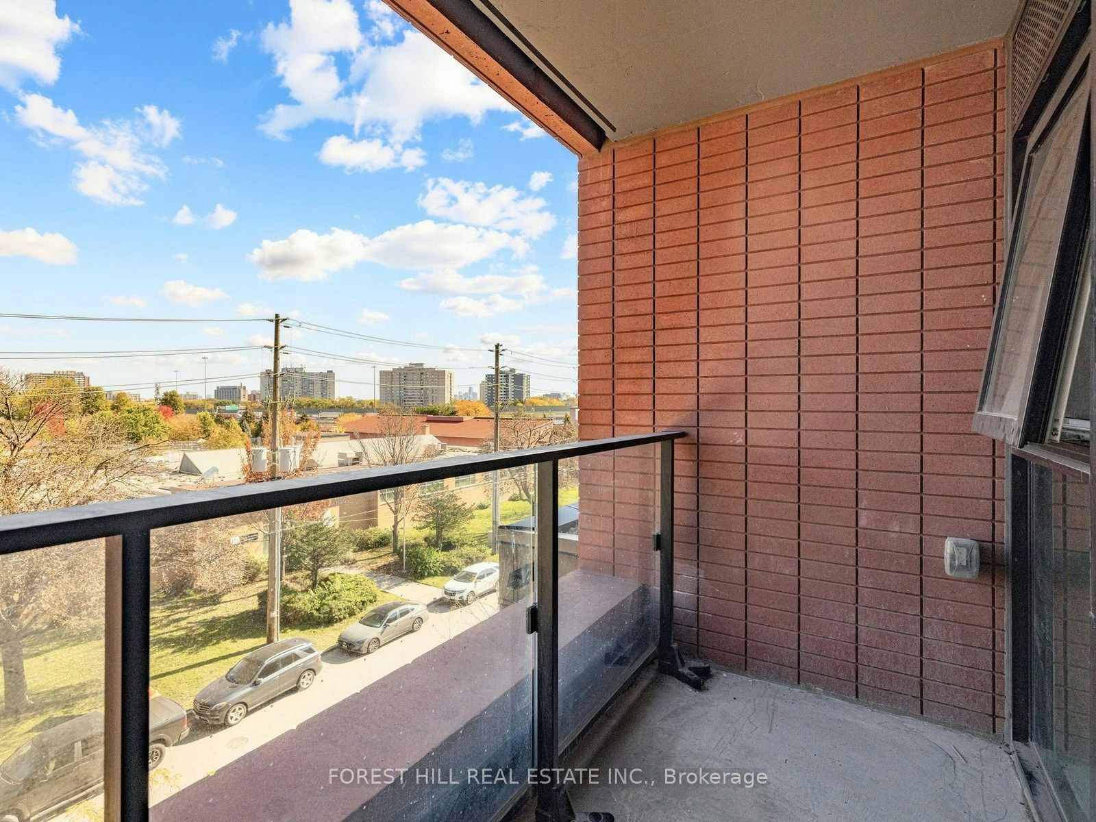 407-8 Tippett Road, Toronto, ON, M3H 0E7 - 28