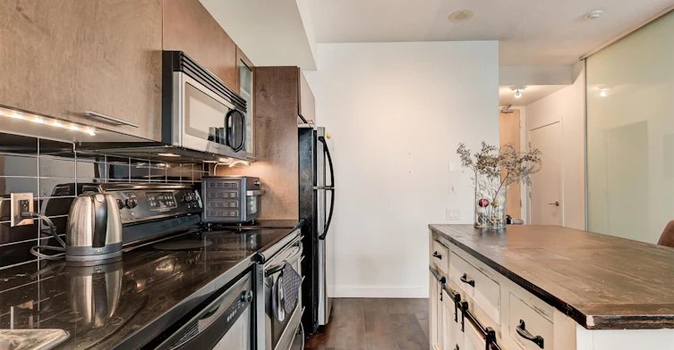 1709-33 Mill Street, Toronto, ON, M5A 3R3 - 18