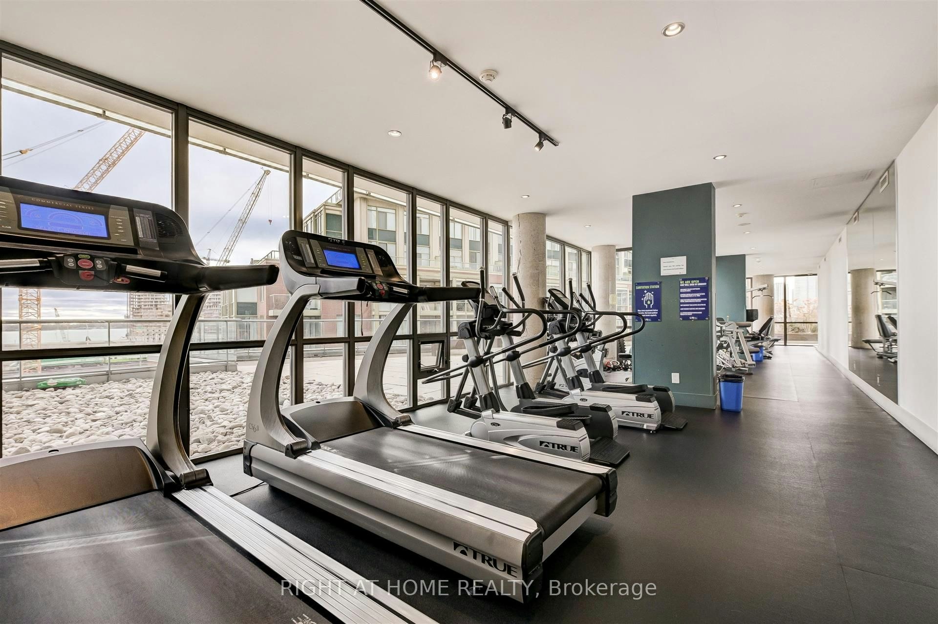 1709-33 Mill Street, Toronto, ON, M5A 3R3 - 24