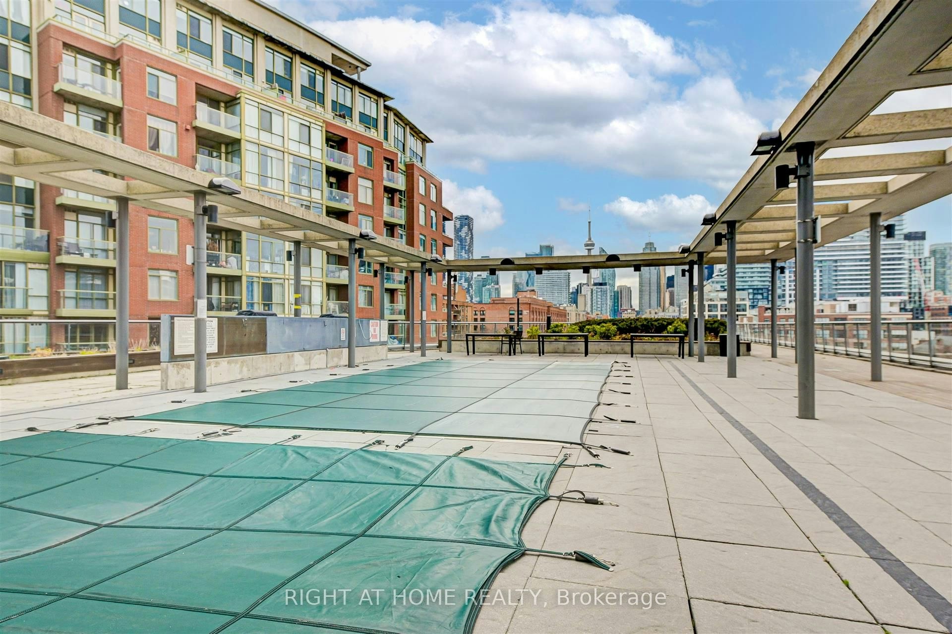 1709-33 Mill Street, Toronto, ON, M5A 3R3 - 26