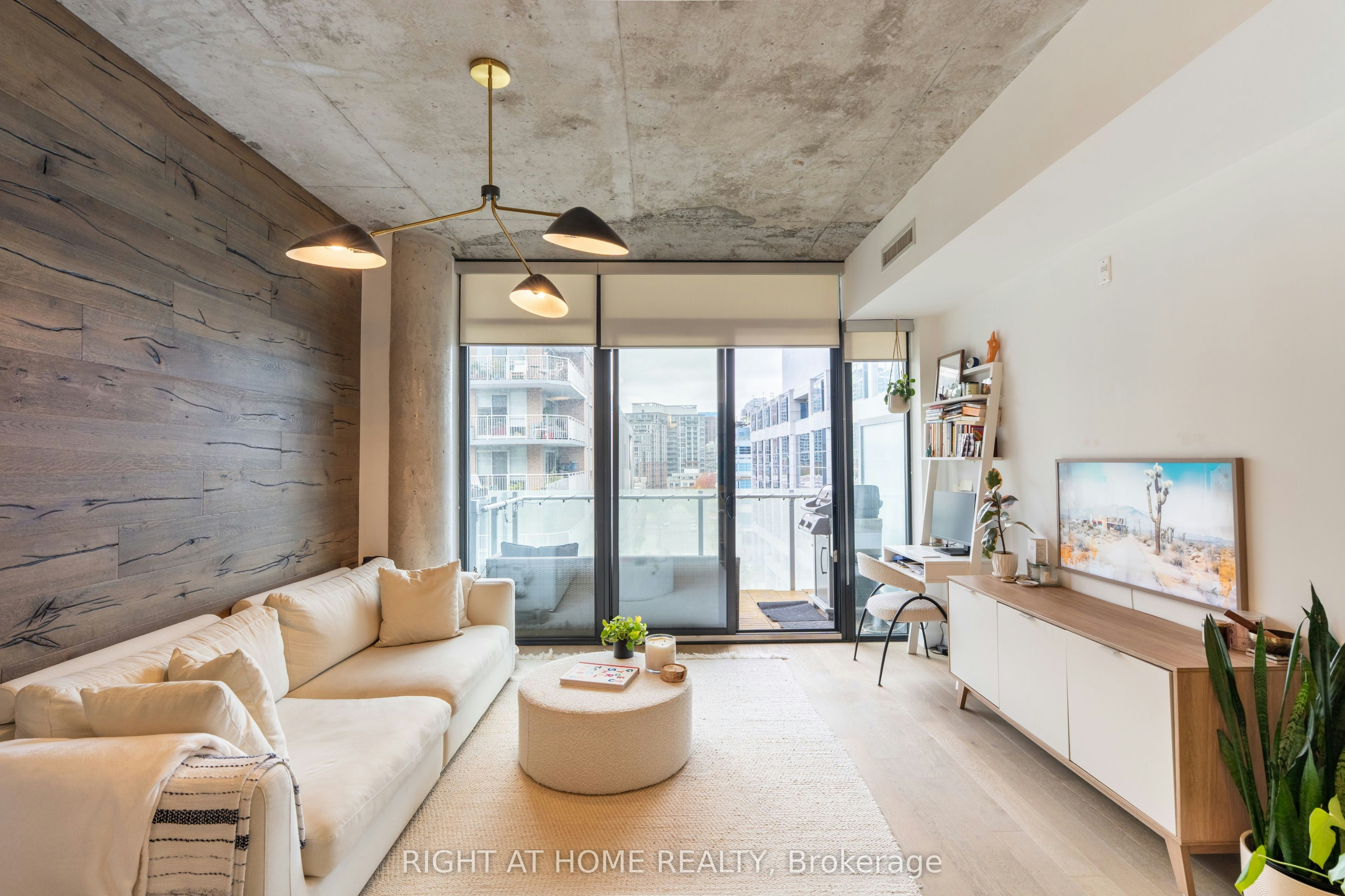 704-25 Stafford Street, Toronto, ON, M5V 0G3 - 13