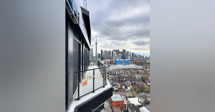 1713-195 Mccaul Street, Toronto, ON, M5T 0E5 - 2