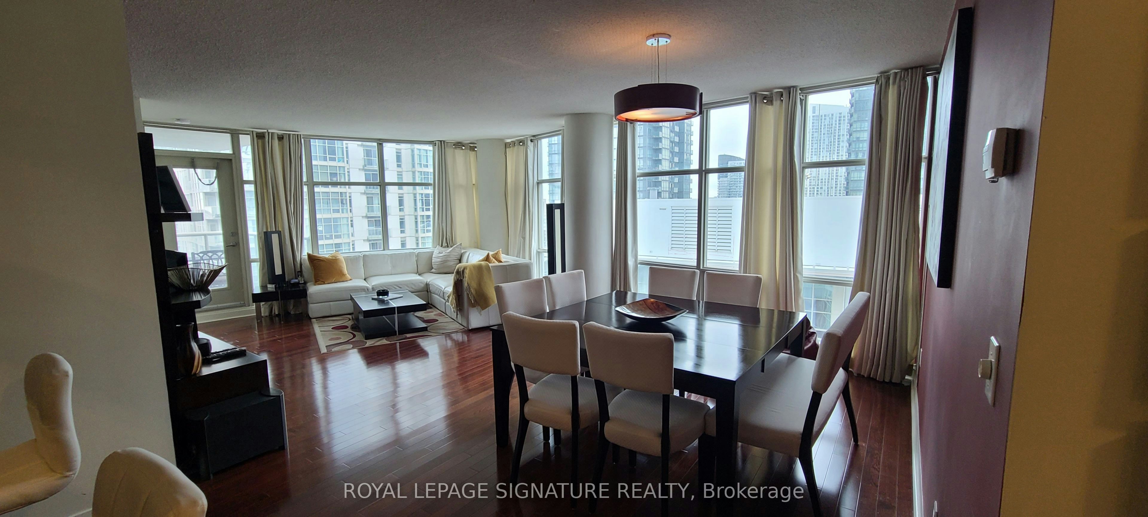 1212-10 Navy Wharf Court, Toronto, ON, M5V 3V2 - 2