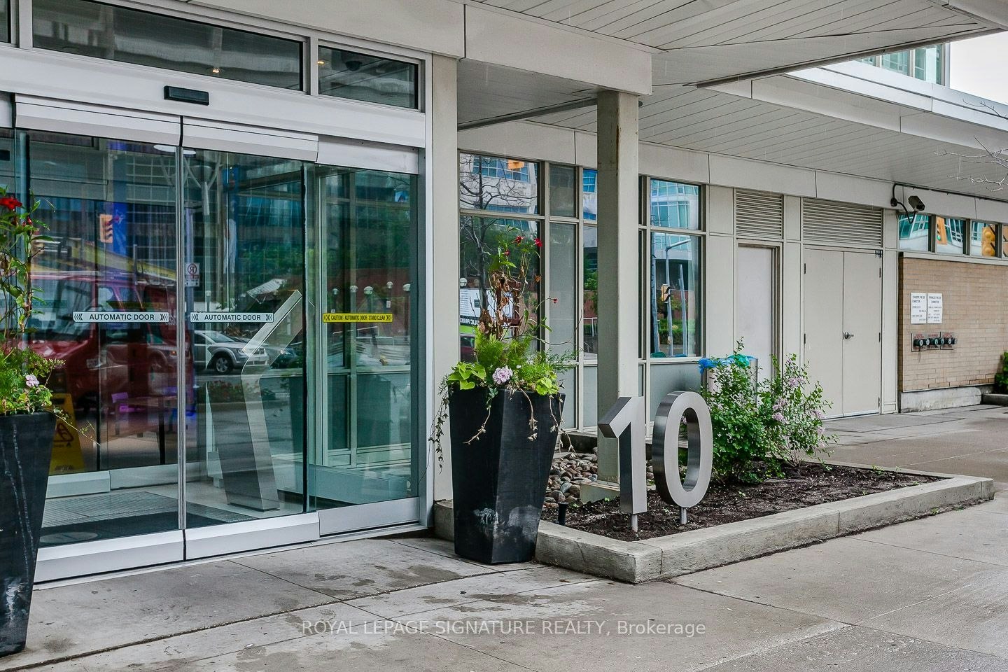 1212-10 Navy Wharf Court, Toronto, ON, M5V 3V2