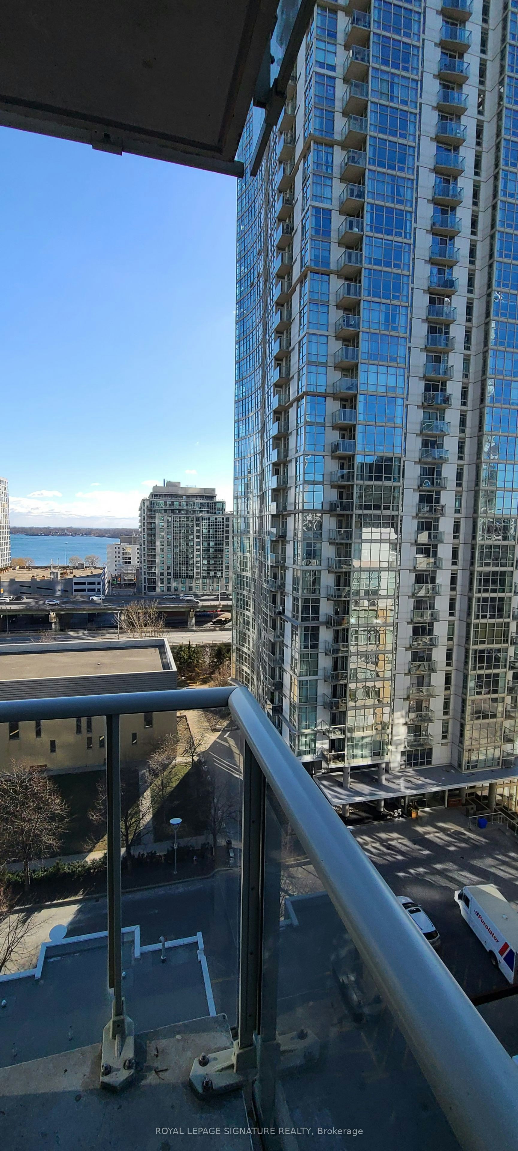 1212-10 Navy Wharf Court, Toronto, ON, M5V 3V2 - 14