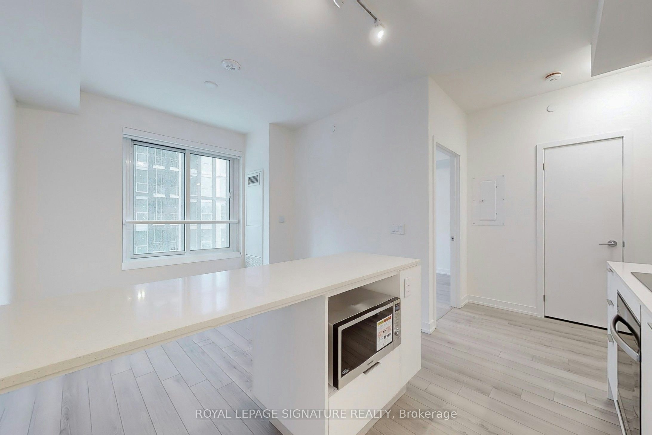 901-89 Church Street, Toronto, ON, M5C 2G3 - 8