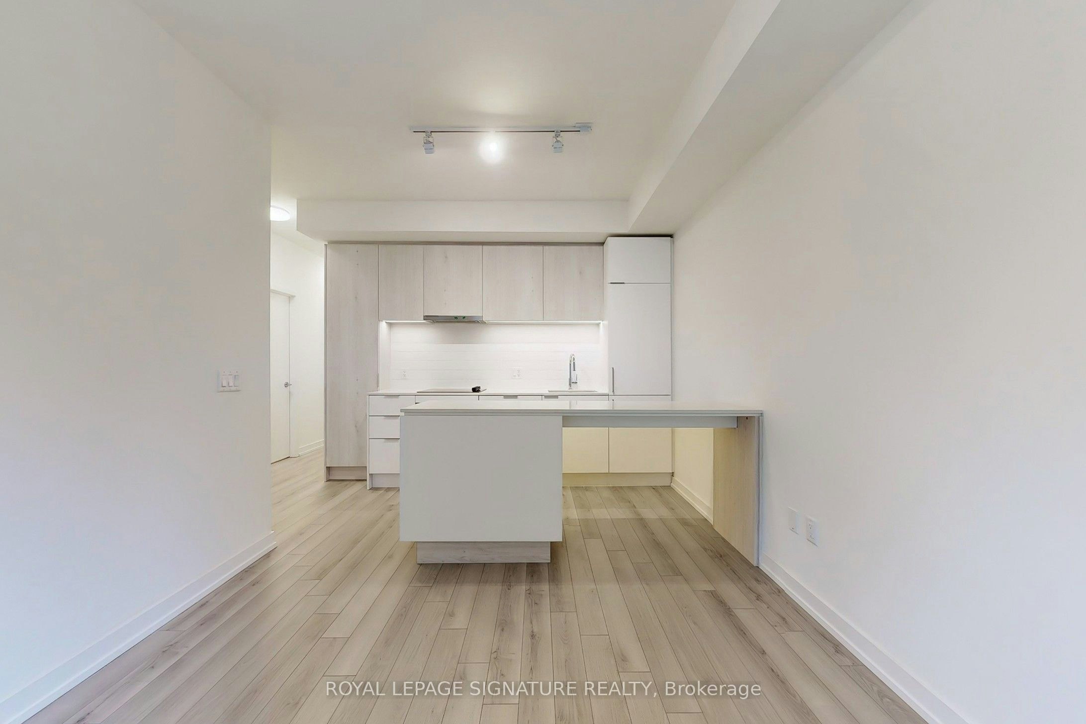 901-89 Church Street, Toronto, ON, M5C 2G3 - 2