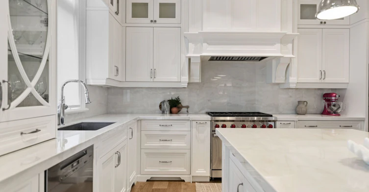 523 Vesta Drive, Toronto, ON, M5P 3A9 - 11