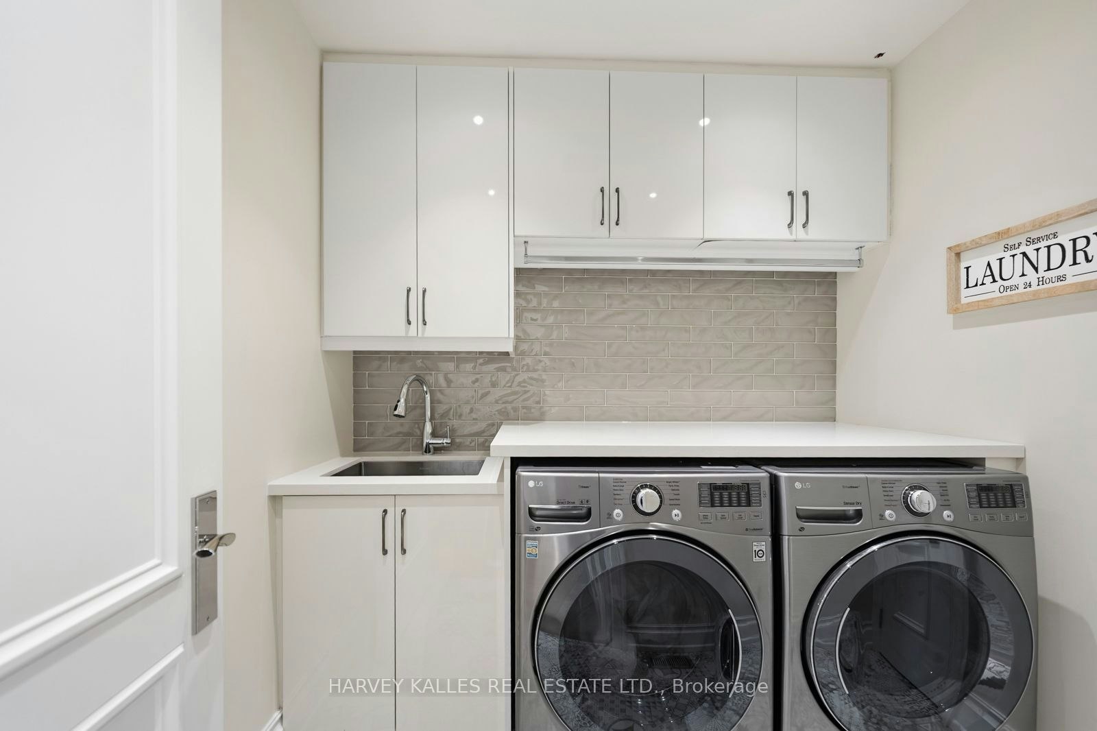 523 Vesta Drive, Toronto, ON, M5P 3A9 - 35